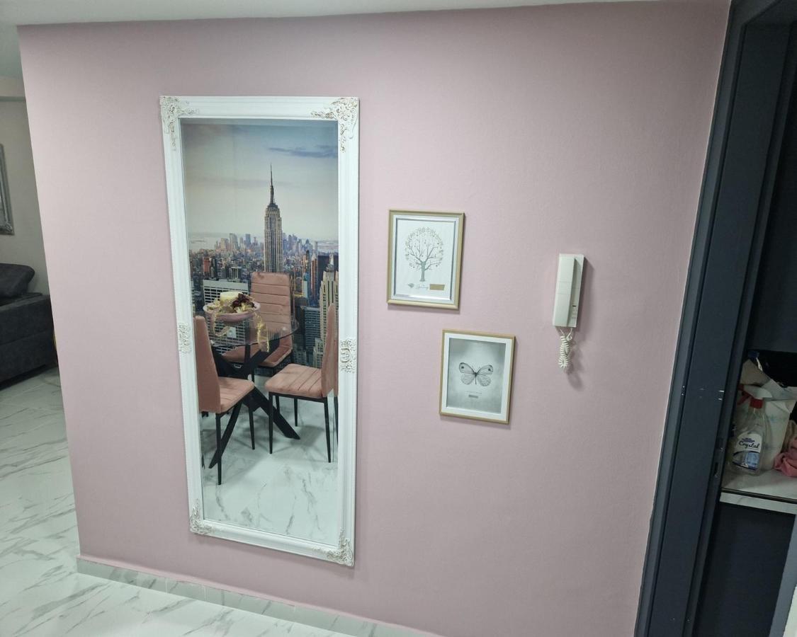 Master1 Seaside Lux Apartment Tesalonika Bagian luar foto