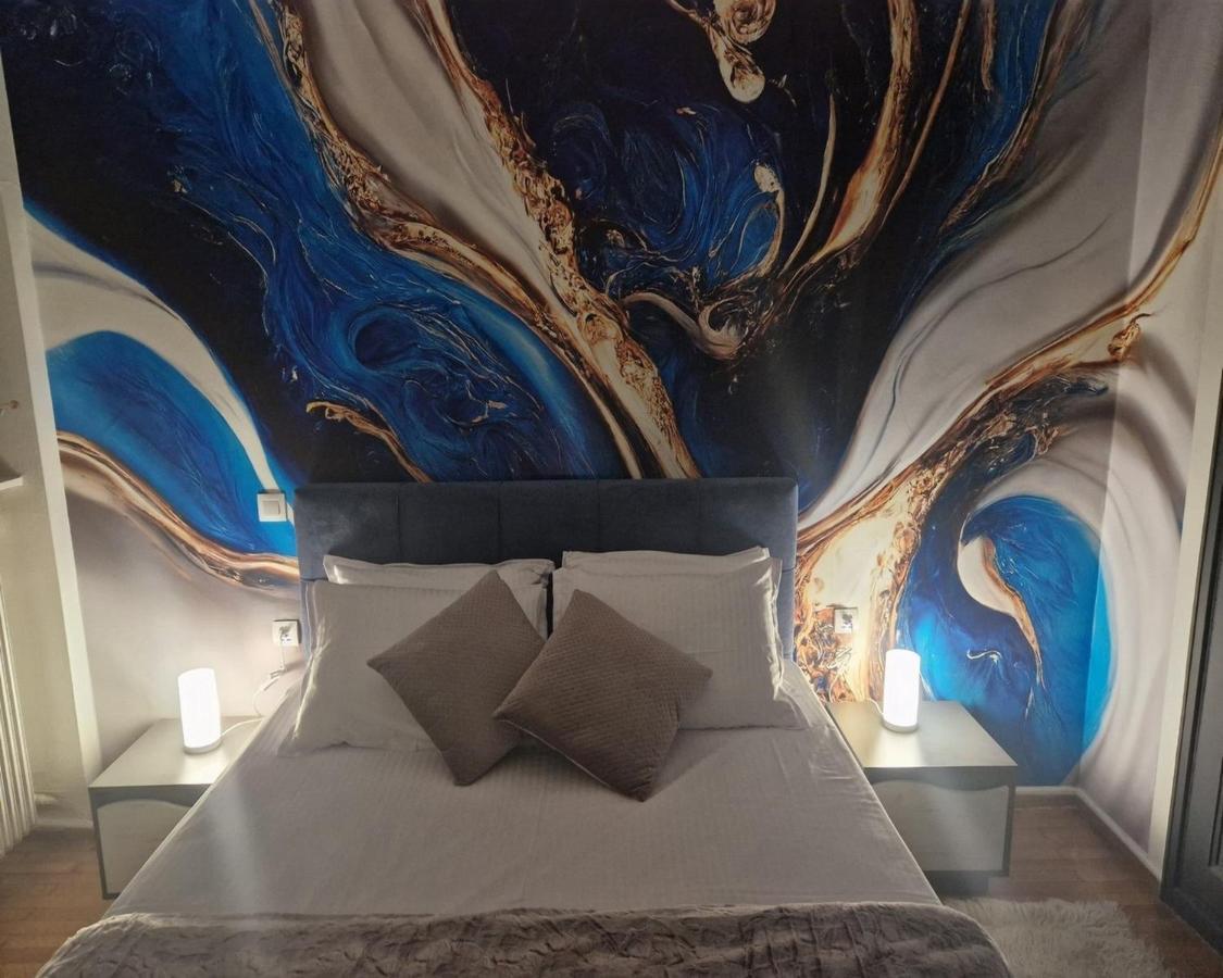 Master1 Seaside Lux Apartment Tesalonika Bagian luar foto